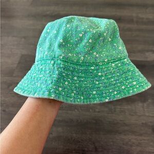 Green Floral Bucket Hat - Women's Summer Accessory